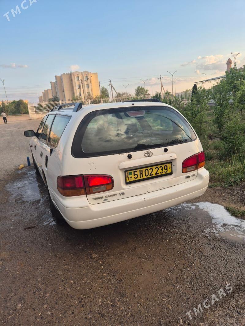 Toyota Camry 1993 - 85 000 TMT - Сейди - img 1