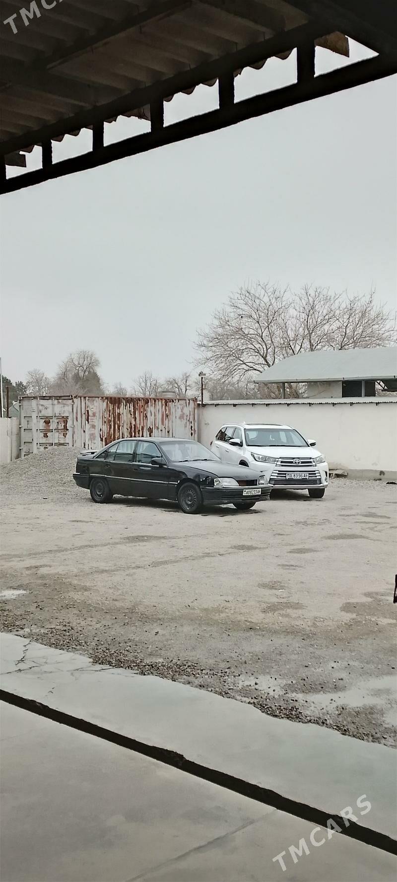 Opel Omega 1996 - 15 000 TMT - Кака - img 1