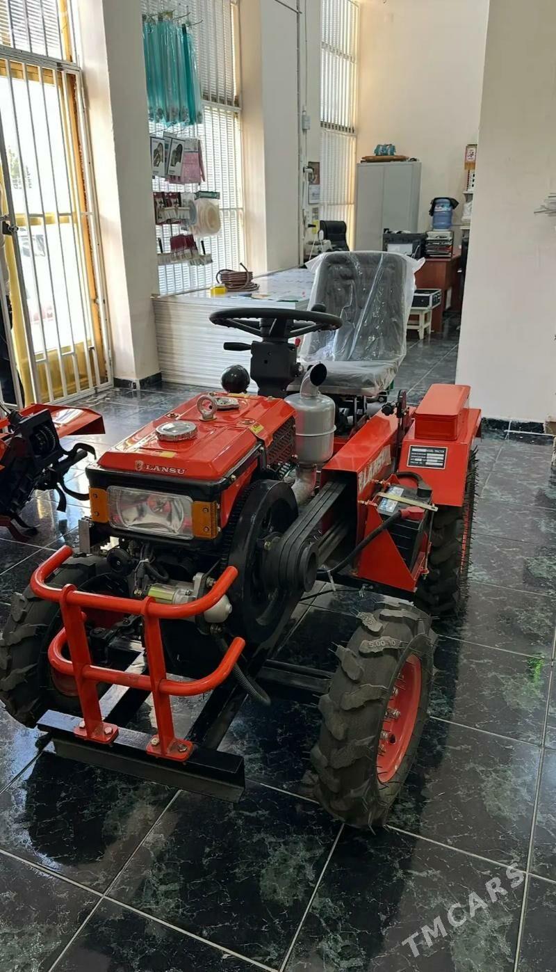 MTZ T-28 2025 - 70 000 TMT - Türkmenabat - img 1