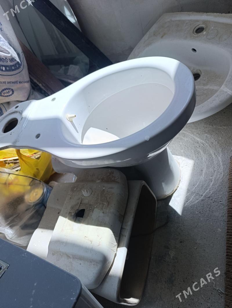 unitaz umyvalnik - 5 mkr - img 1