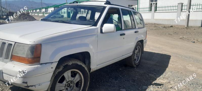 Jeep Grand Cherokee 4xe 2001 - 45 000 TMT - Кёнеургенч - img 1