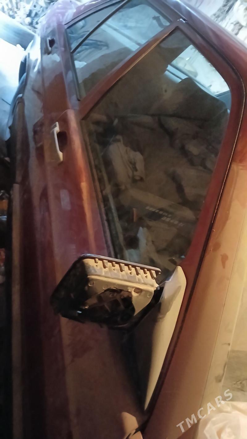 Mercedes-Benz 190E 1989 - 9 000 TMT - Гурбансолтан Едже - img 1