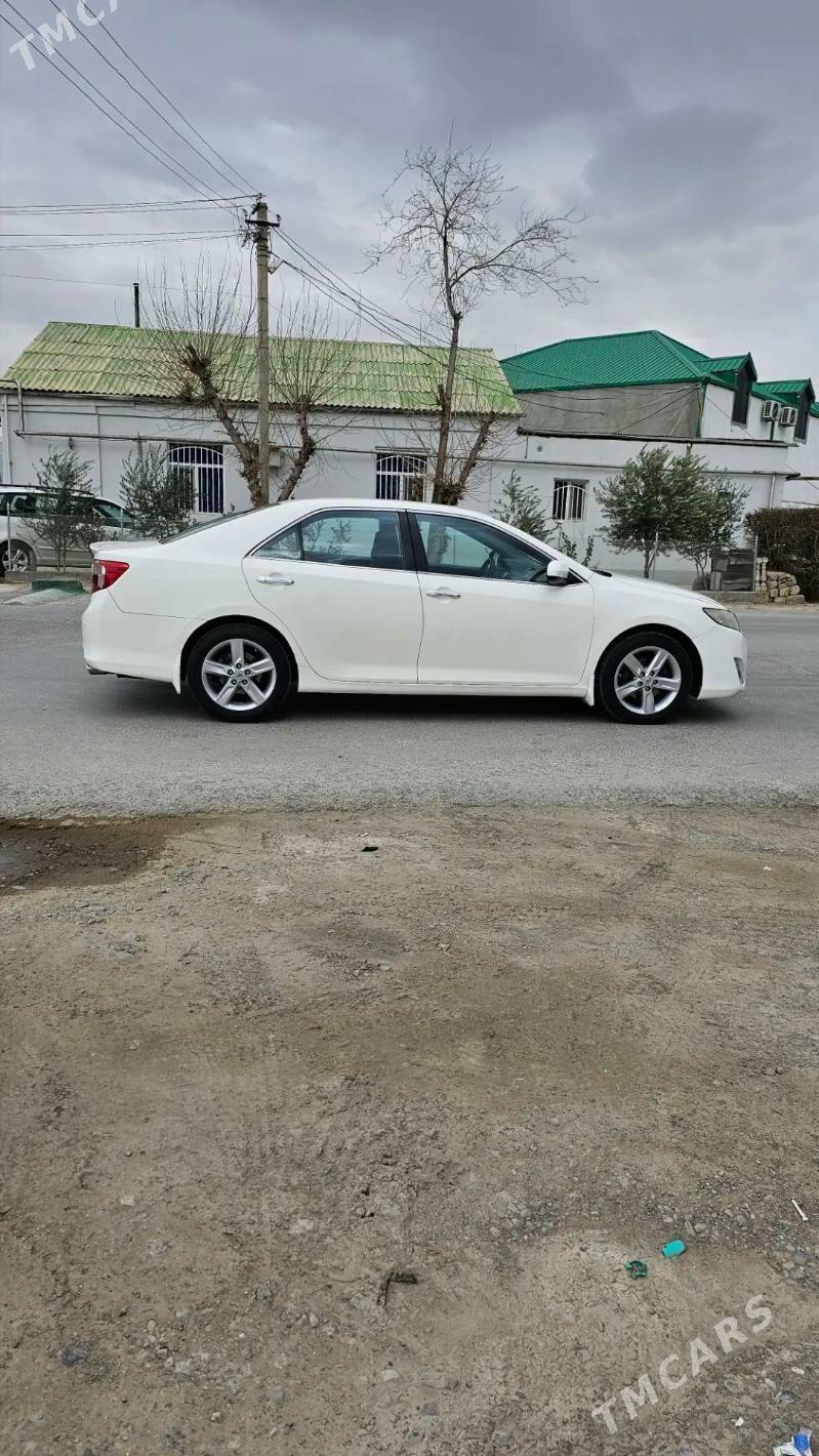 Toyota Camry 2012 - 212 000 TMT - 6 mkr - img 1