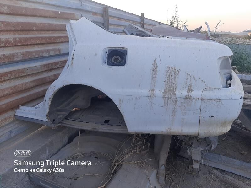 98 Cresta yz morda 3 000 TMT - Мары - img 1