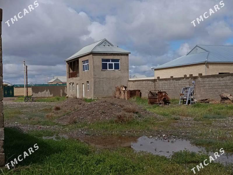 Sarahs tejen uly yol - Серахс - img 1