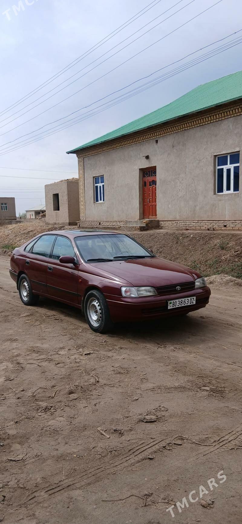 Toyota Carina 1996 - 70 000 TMT - Гурбансолтан Едже - img 1