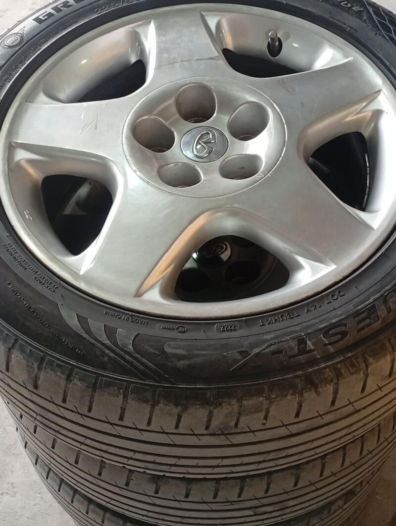 Infininti Disga Teker 17 lik 3 800 TMT - Гарадамак - img 1