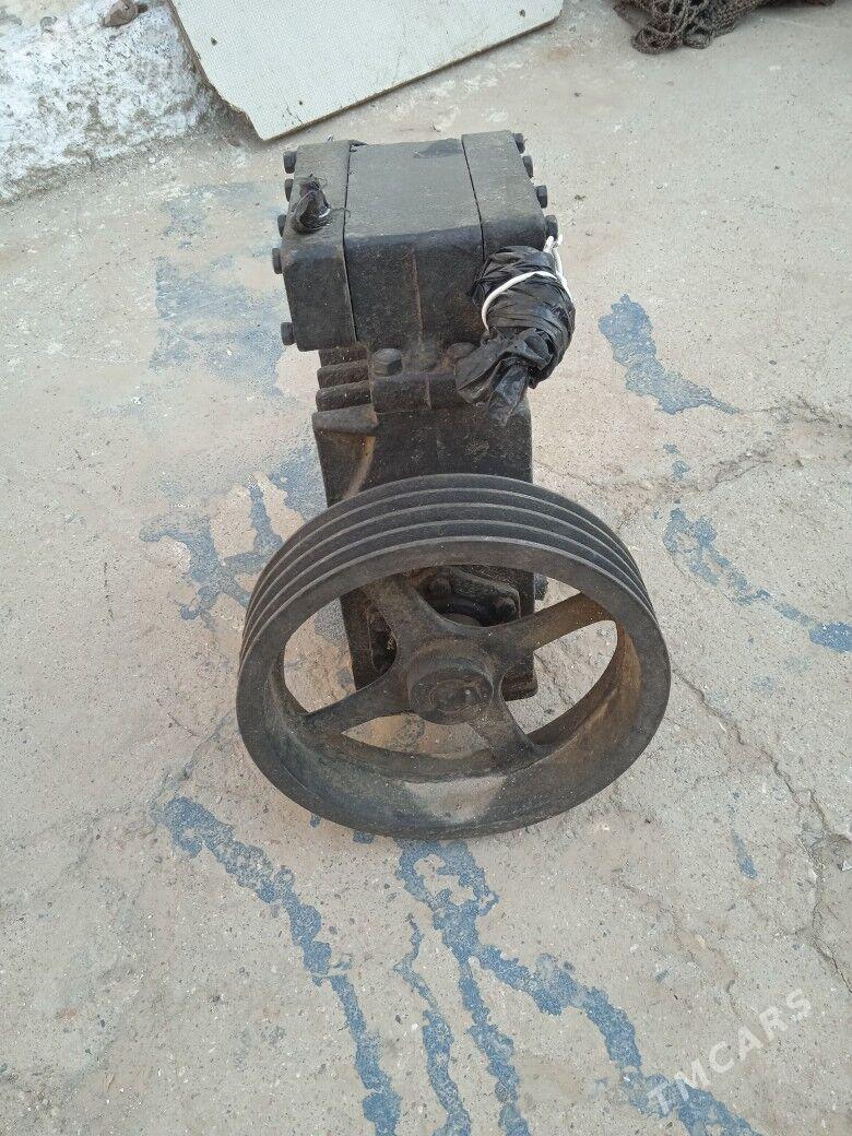 Компрессор Uly howwa beriji - Байрамали - img 1