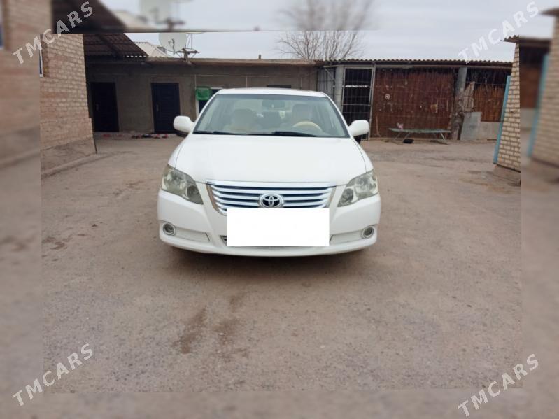 Toyota Avalon 2005 - 175 000 TMT - Теджен - img 1