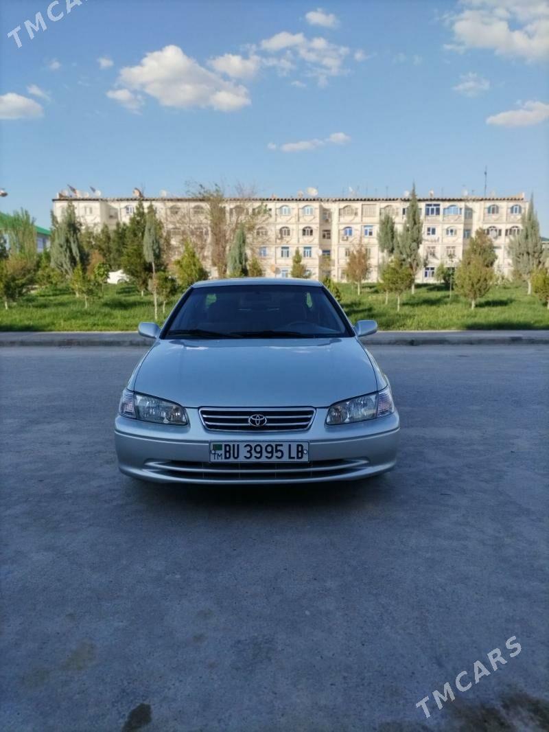 Toyota Camry 2000 - 185 000 TMT - Kerki - img 1