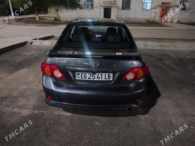 Toyota Corolla 2010 - 160 000 TMT - Türkmenabat - img 1