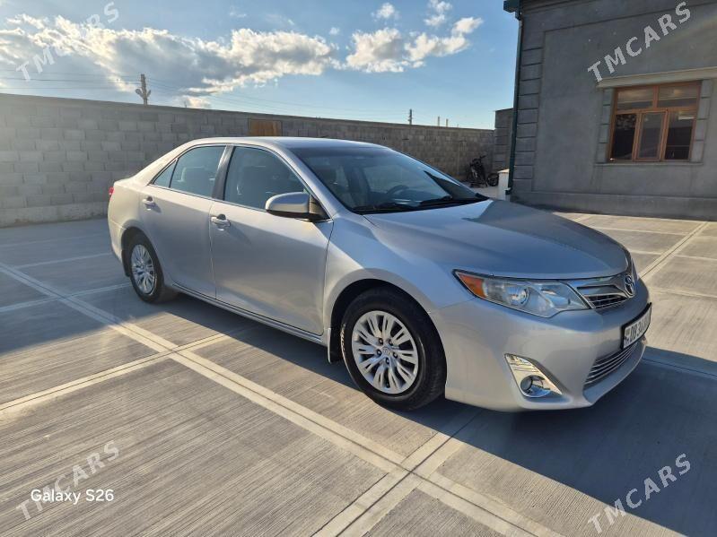 Toyota Camry 2013 - 234 000 TMT - Гёкдепе - img 1