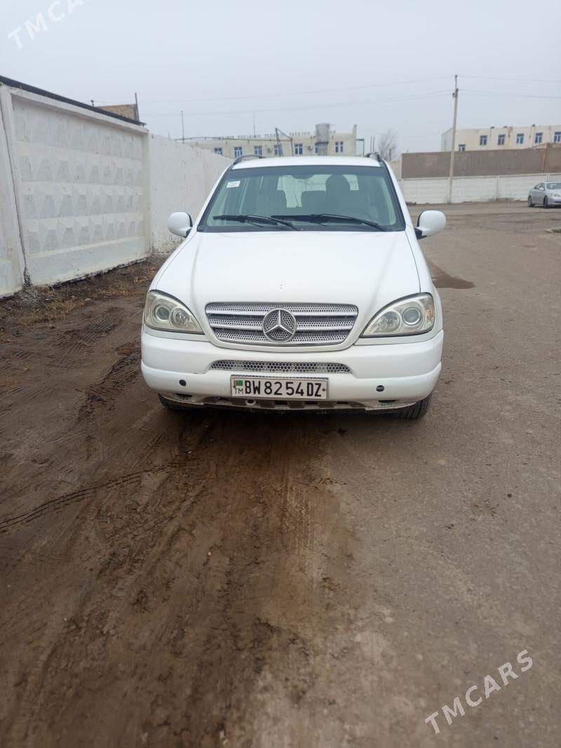 Mercedes-Benz C320 1998 - 150 000 TMT - Губадаг - img 1