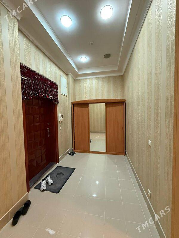 Ленина Шаёлы Элитка 3 ком - Ашхабад - img 1