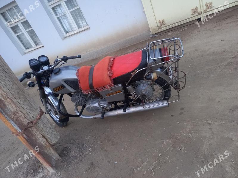 Iž Ýupiter 2015 - 15 000 TMT - Берекет - img 1