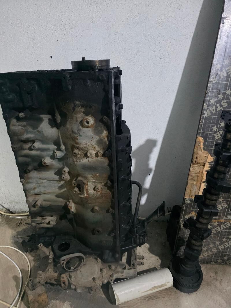 Mator Dwigitel 10 000 TMT - Бузмеин - img 1