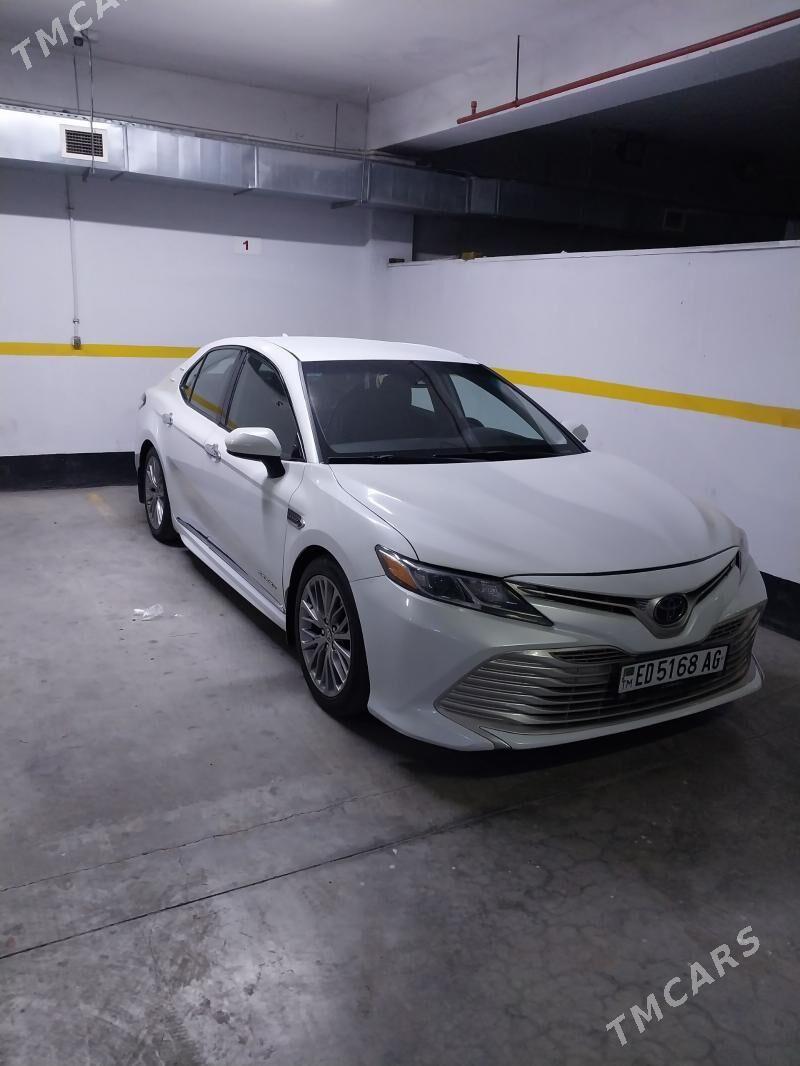 Toyota Camry 2020 - 267 000 TMT - Moskowskiý köç. (10 ýyl abadançylyk şaýoly) - img 1