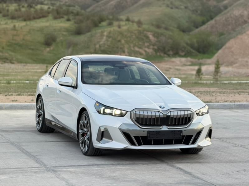 BMW 540 2024 - 1 815 000 TMT - Ашхабад - img 1