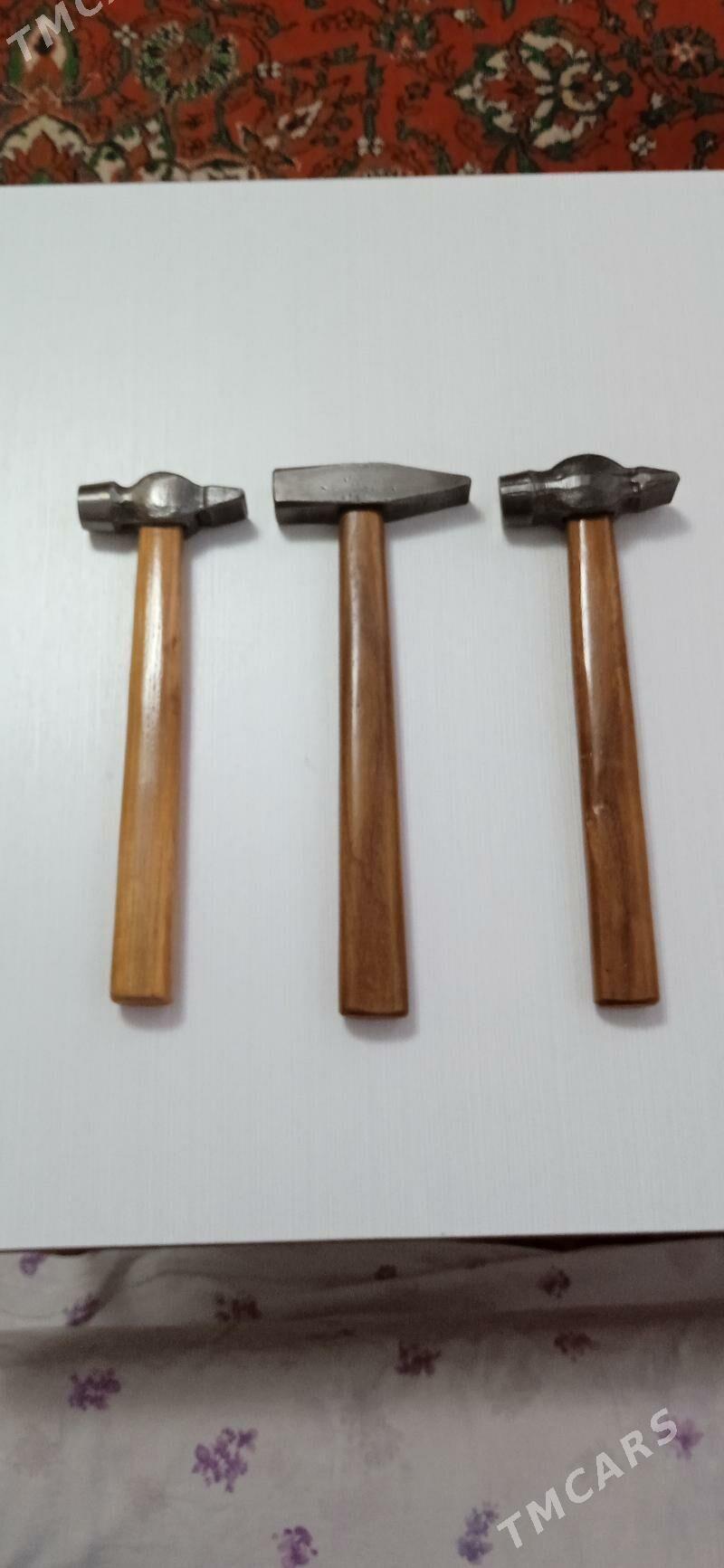 молоток - Чоганлы - img 1