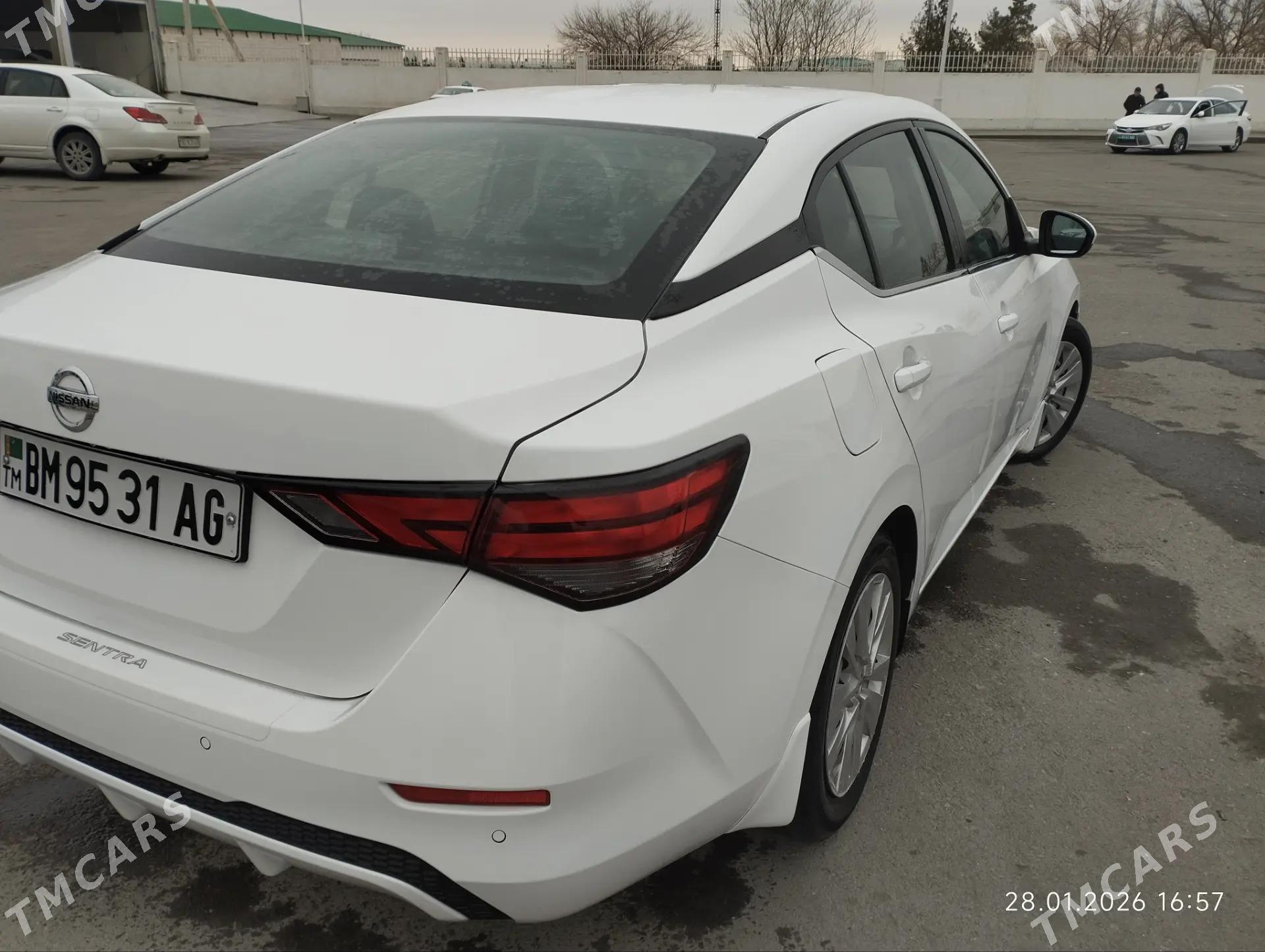 Nissan Sentra 2022 - 200 000 TMT - Мургап - img 1