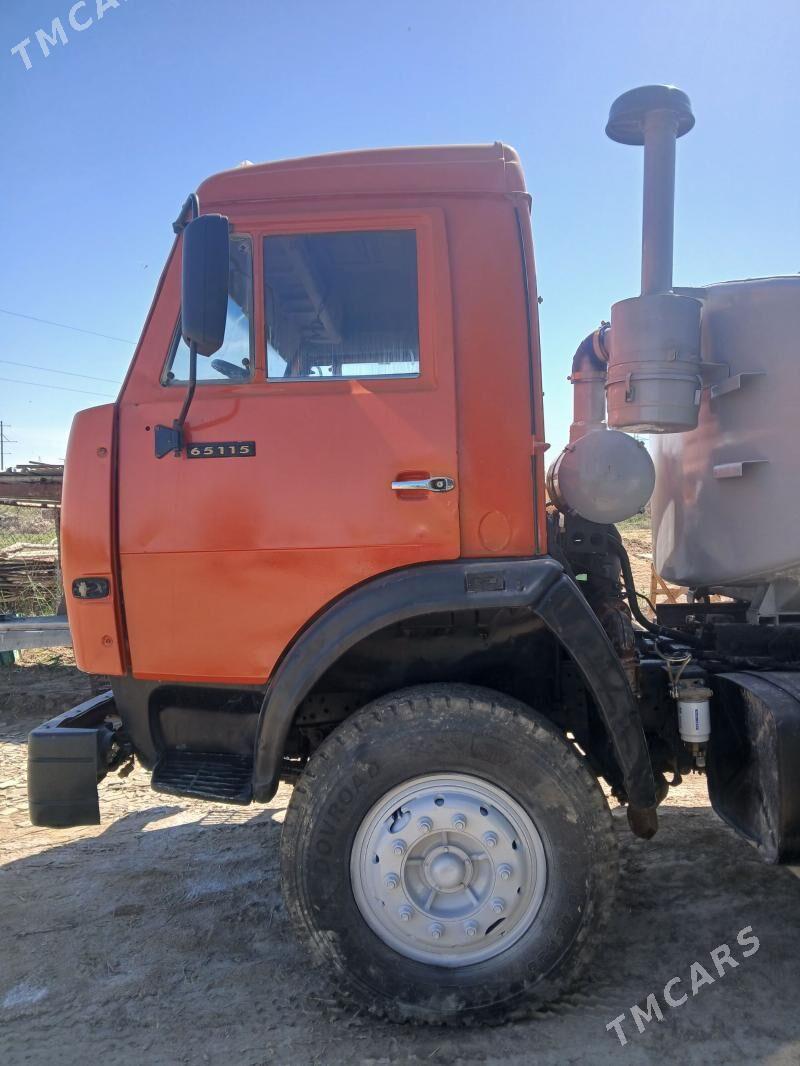 Kamaz 6520 2010 - 270 000 TMT - Гёкдепе - img 1