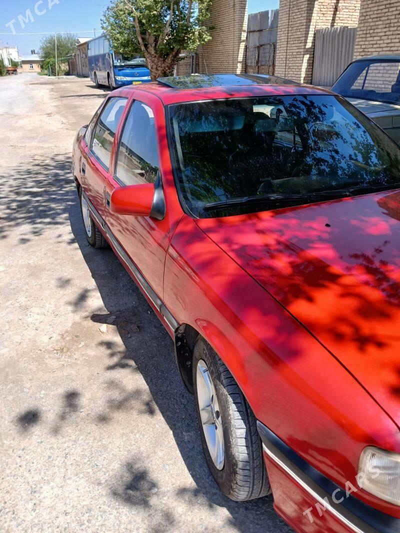 Opel Vectra 1992 - 53 000 TMT - Чарджоу - img 1