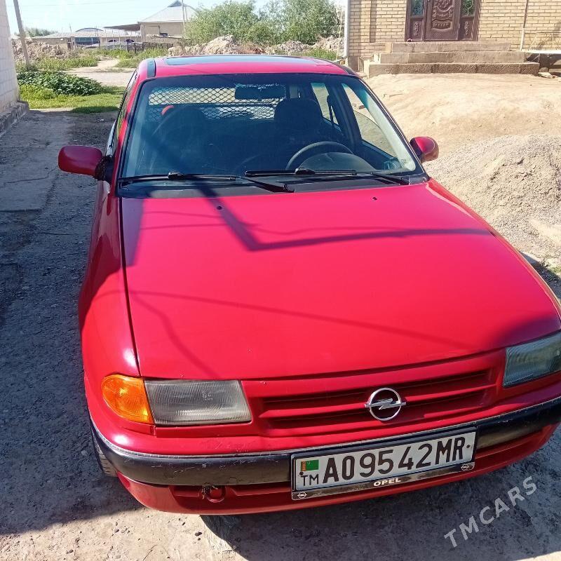 Opel Astra 1993 - 40 000 TMT - Мары - img 1