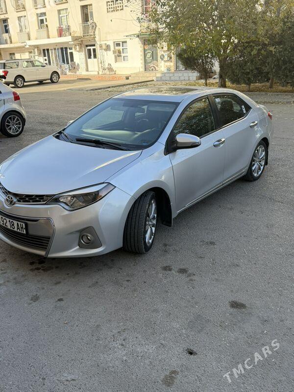 Toyota Corolla 2014 - 210 000 TMT - Гёкдепе - img 1