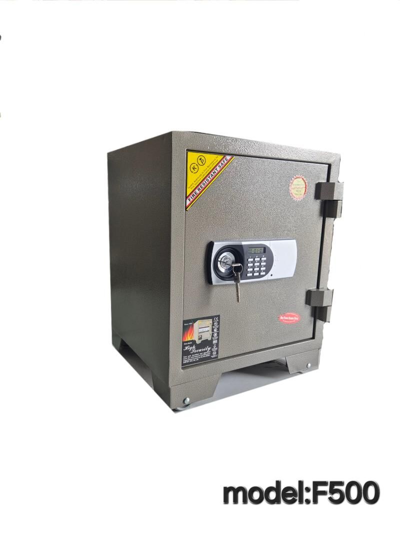 Seyf сейф - "Altyn Asyr" Gündogar bazary (Jygyllyk) - img 1