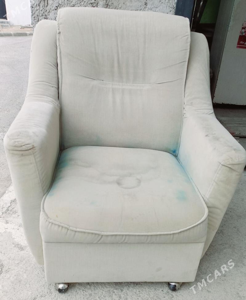 Diwan Kiresla - Туркменбаши - img 1