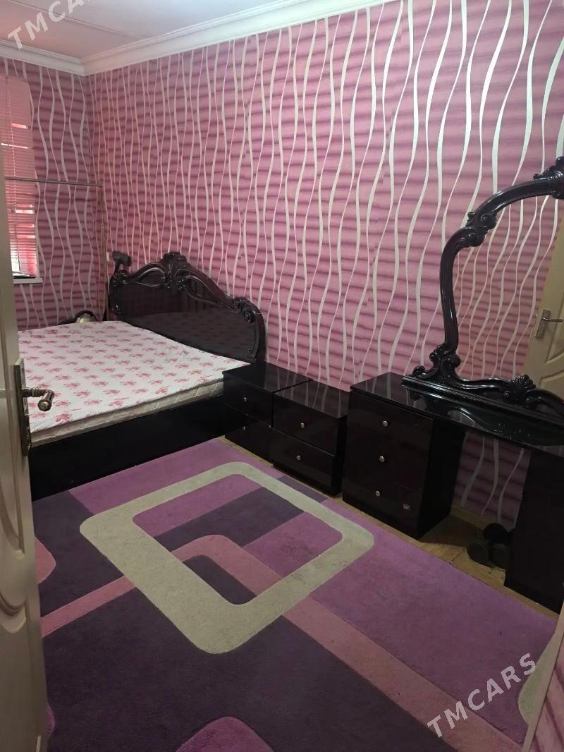 arenda jay - Mary - img 1