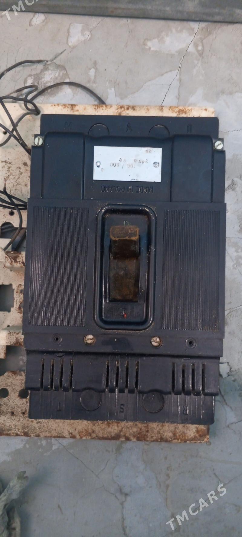 elektrik enjamlary - Бузмеин ГРЭС - img 1