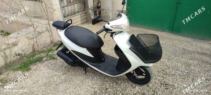 Suzuki APV 2006 - 16 000 TMT - Балканабат - img 1