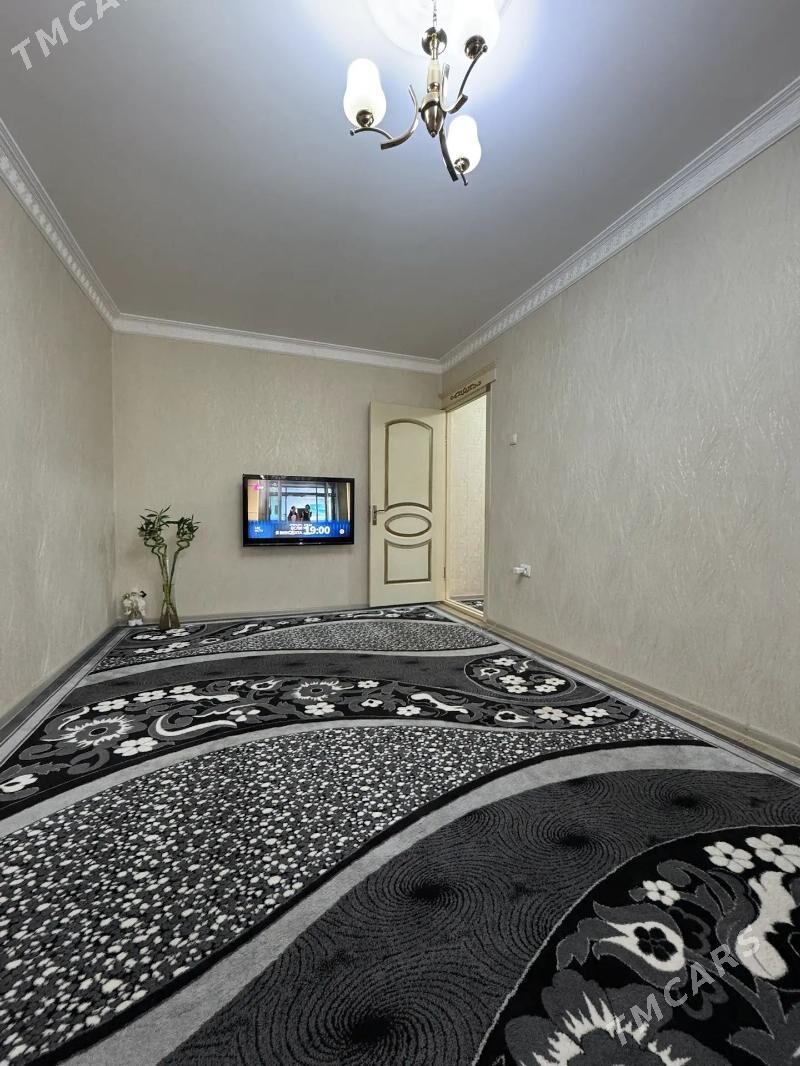 11-Mkr. 1-Komnat. Kwartira - 11 мкр - img 1