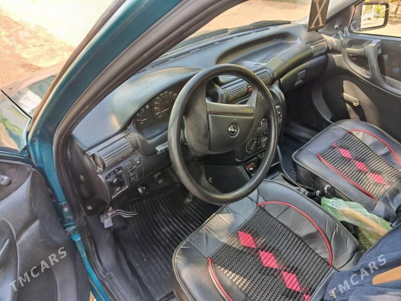 Opel Astra 1994 - 55 000 TMT - Гороглы (Тагта) - img 1