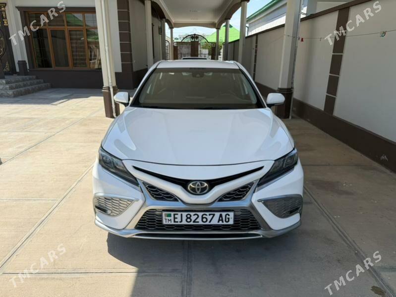 Toyota Camry 2022 - 320 000 TMT - Ашхабад - img 1