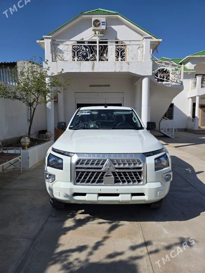 Mitsubishi L200 2026 - 540 000 TMT - Balkanabat - img 1