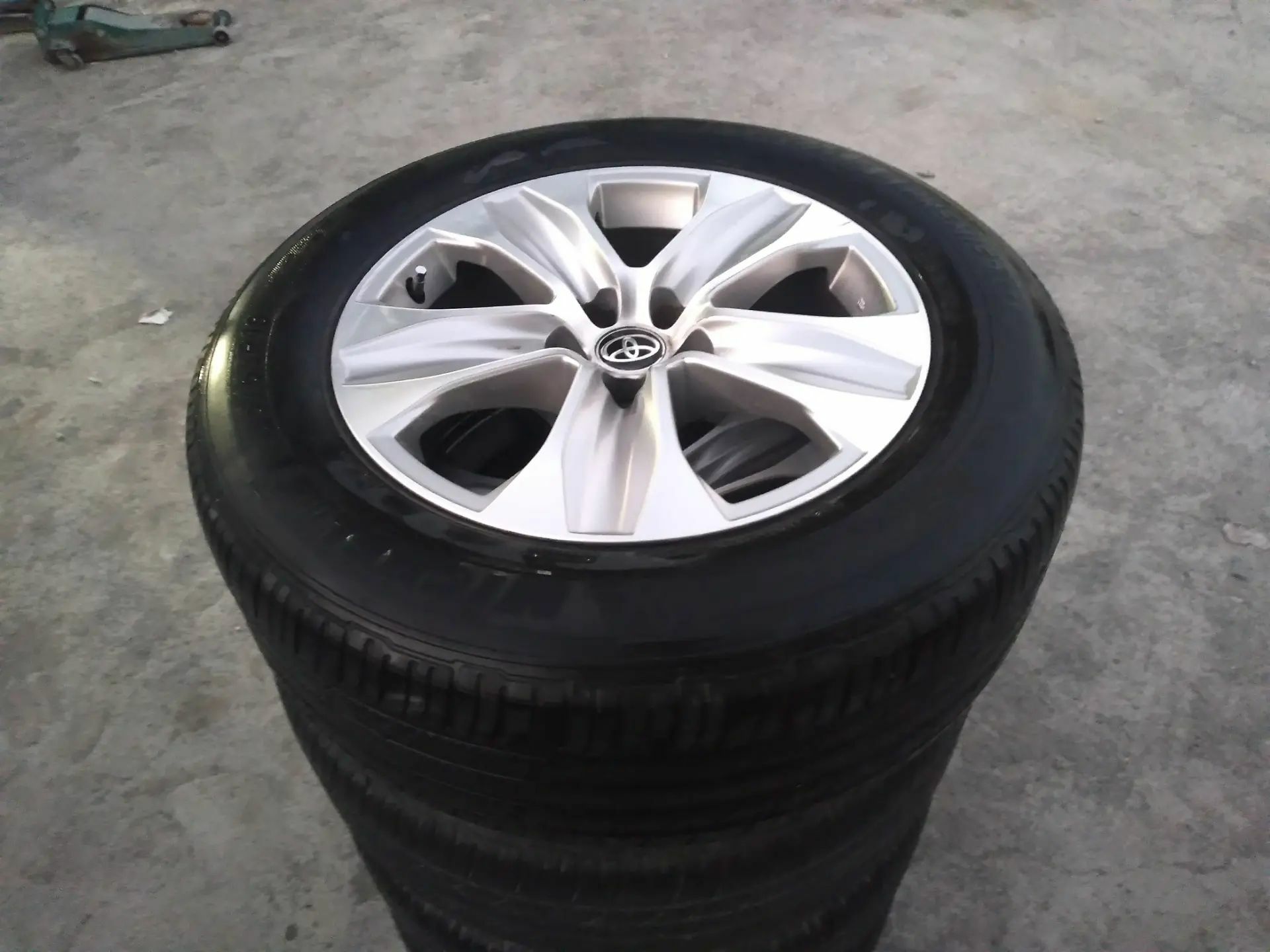 Highlander disga teker 18. 3 700 TMT - Хитровка - img 1