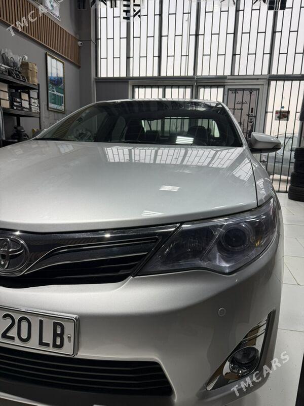 Toyota Camry 2013 - 264 000 TMT - Дянев - img 1
