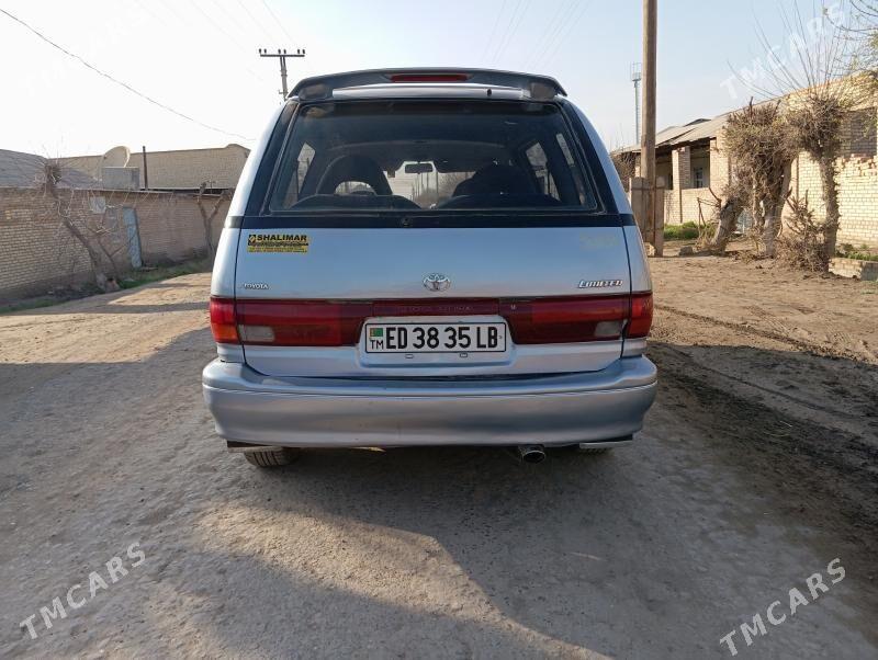 Toyota Previa 1992 - 95 000 TMT - Халач - img 1