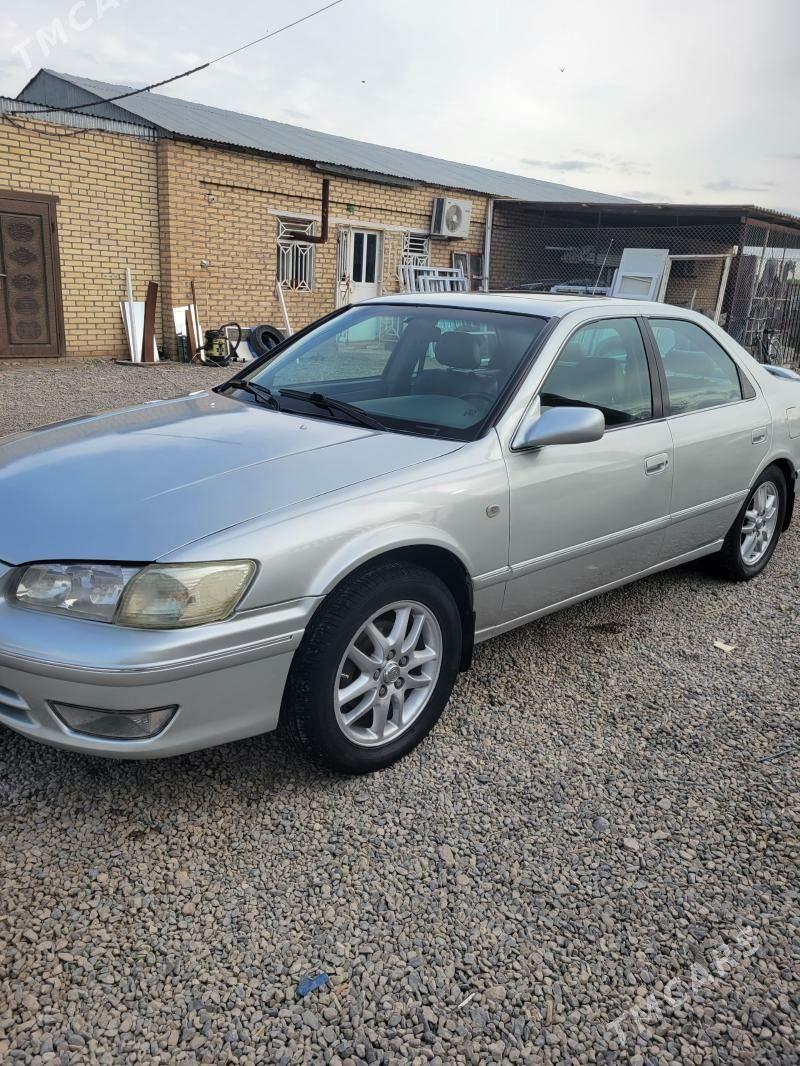 Toyota Camry 2001 - 195 000 TMT - Мары - img 1