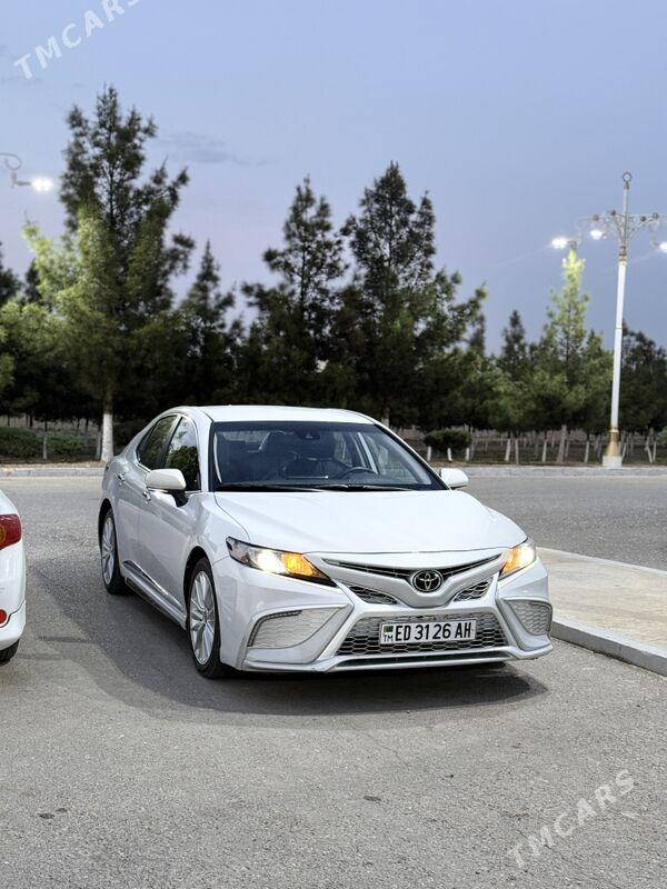 Toyota Camry 2022 - 375 000 TMT - Ашхабад - img 1