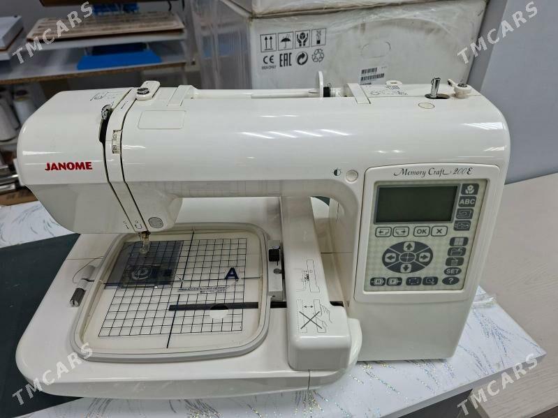 JANOME 200E - Бузмеин - img 1