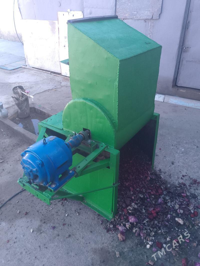 ot uweyan - Garadamak - img 1