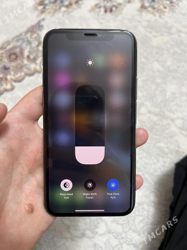 iPhone 11pro - Büzmeýin - img 1