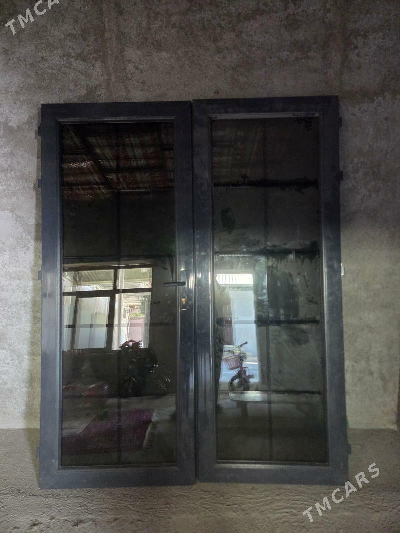 Ayna gapy - Aşgabat - img 1