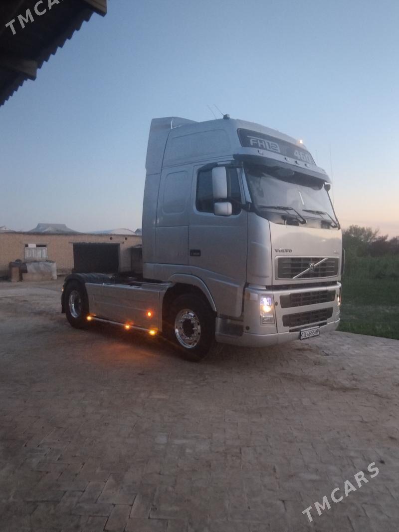 Volvo FH 460 2004 - 675 000 TMT - Baýramaly - img 1