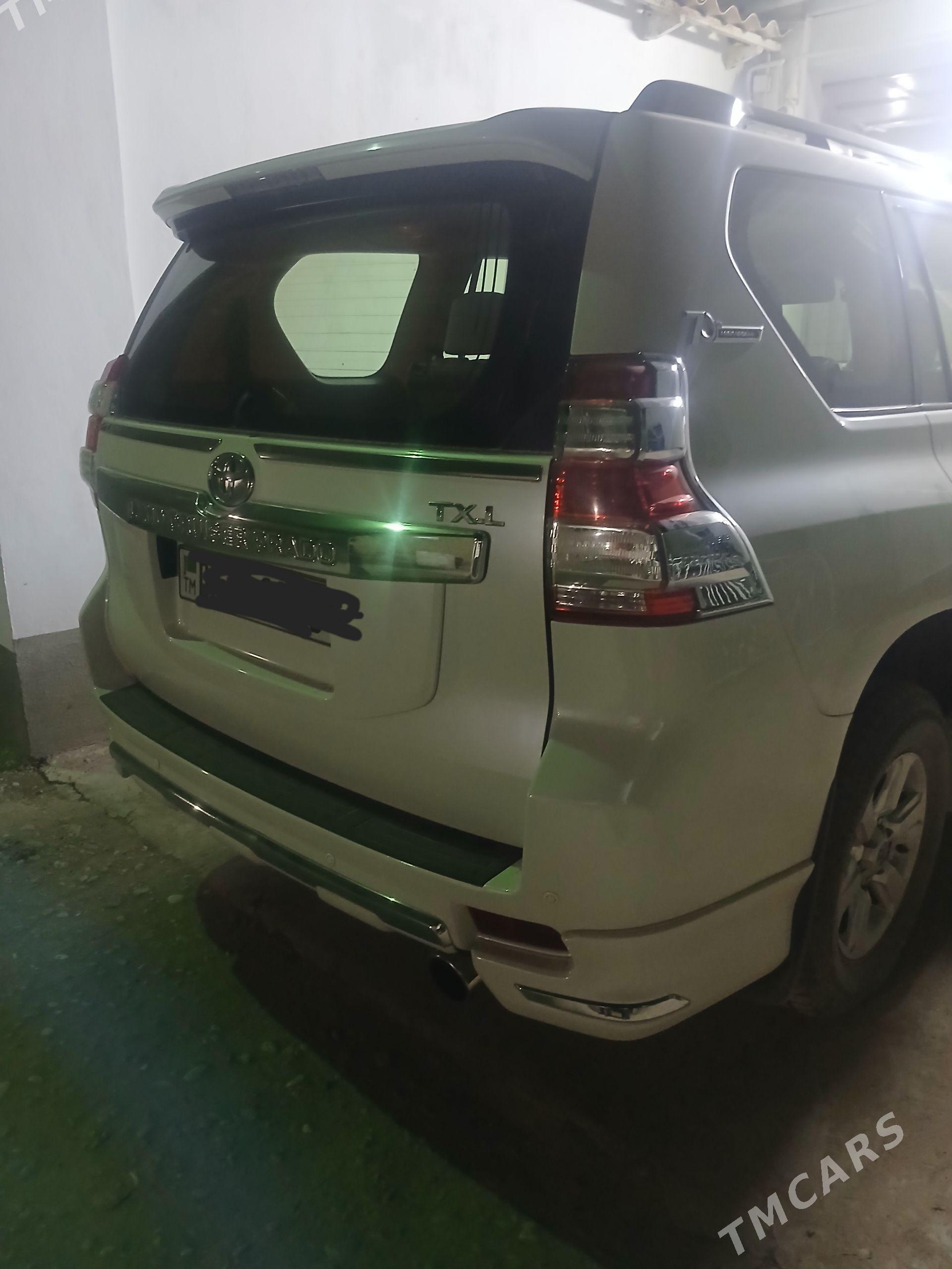 Toyota Land Cruiser Prado 2014 - 660 000 TMT - Керки - img 1