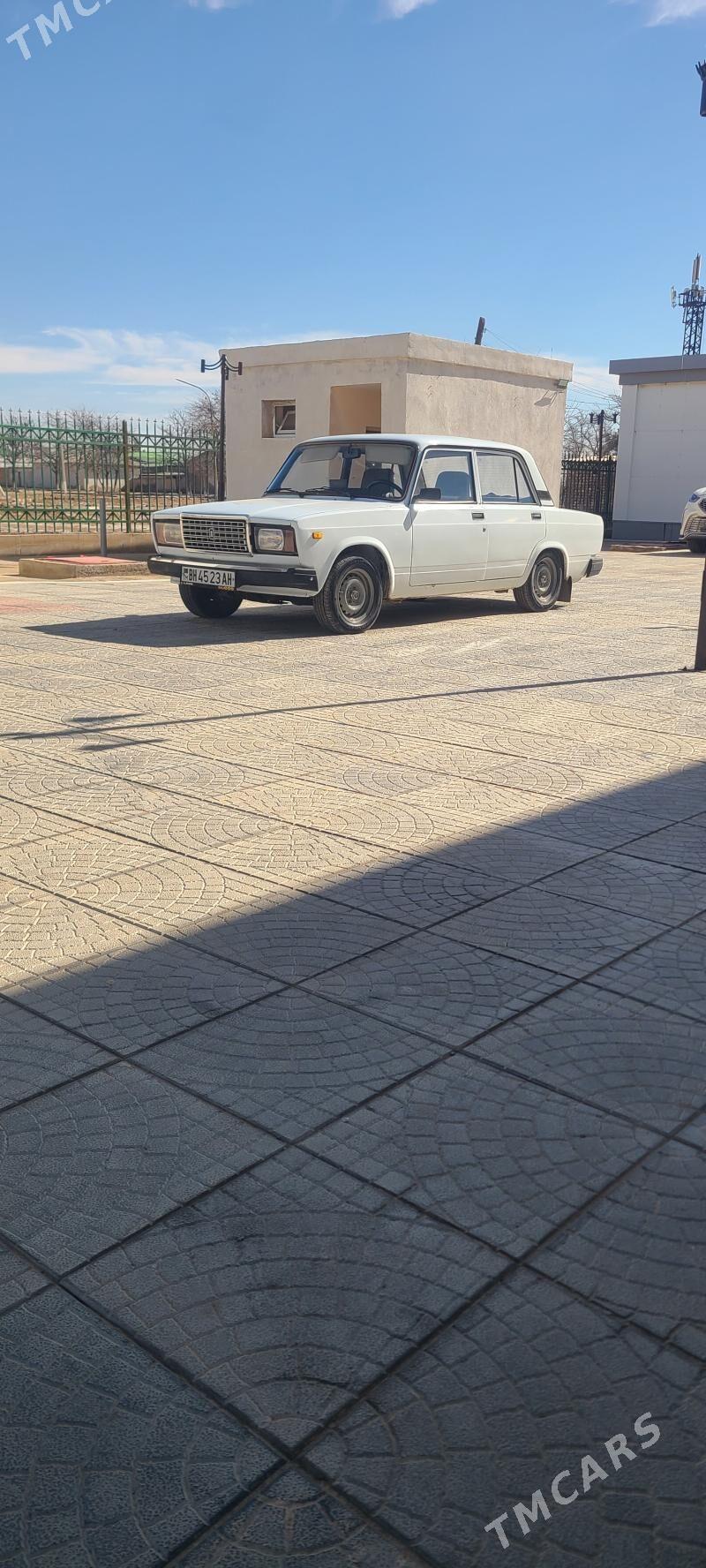 Lada 2107 2001 - 35 000 TMT - Теджен - img 1