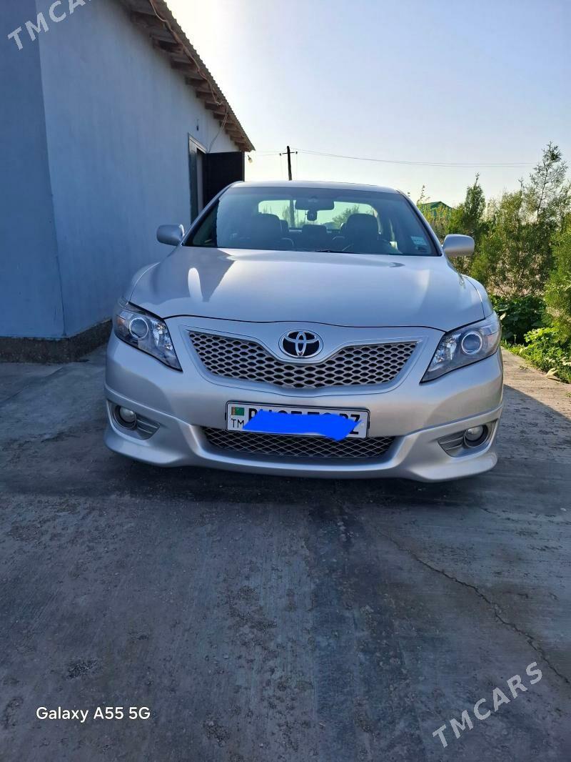 Toyota Camry 2010 - 290 000 TMT - Дашогуз - img 1